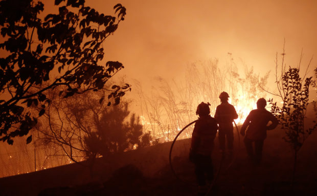 Οι πυρκαγιές στην Πορτογαλία <br>«καίνε» και την κυβέρνηση