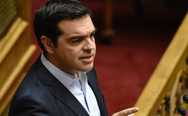 Ο Τσίπρας ζητεί προ ημερησίας συζήτηση στη Βουλή για το κύμα ακρίβειας