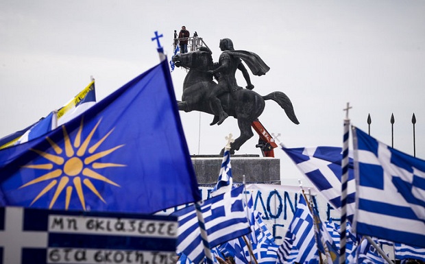 Το «Μακεδονικό» να αποφασιστεί με δημοψήφισμα