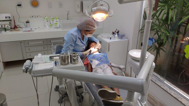 Παρατείνεται η προθεσμία υποβολής  αιτήσεων για το «dentist pass»!