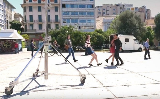 Tο backstage βίντεο του Σάκη Ρουβά για την «Ομάδα Προσφοράς ΟΠΑΠ»