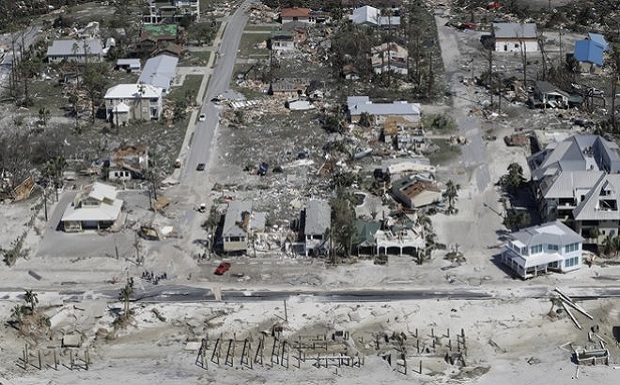 Τυφώνας Μάικλ: Εξαφάνισε μια ολόκληρη πόλη – Συγκλονιστικό βίντεο