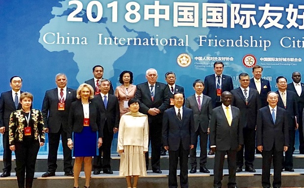 Στη Διεθνή Διάσκεψη της Ένωσης Φιλίας της Κίνας με πόλεις ξένων χωρών ο Πρόεδρος της ΚΕΔΕ Γ. Πατούλης
