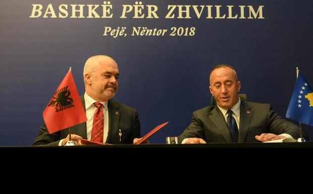 Στις αγκάλες της Αλβανίας το Κοσσυφοπέδιο;