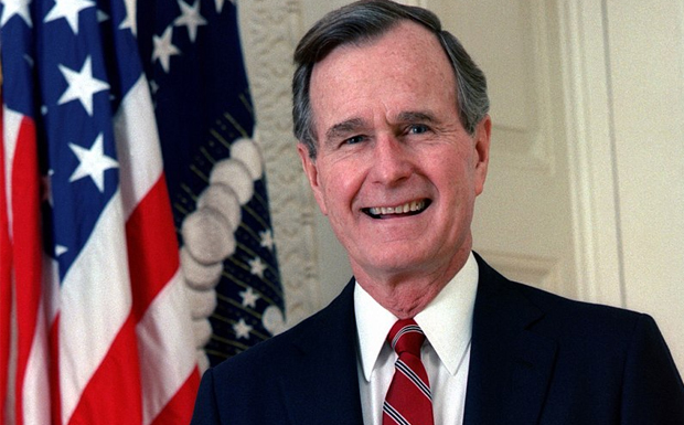 Απεβίωσε ο Τζορτζ Μπους