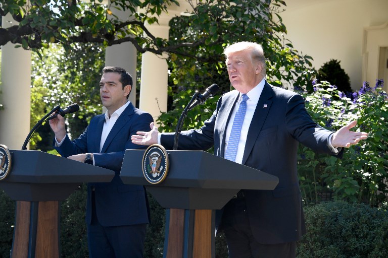 Τραμπ σε Τσίπρα για «Πρέσπες»: «Πυλώνας σταθερότητας η Ελλάδα, να εμπνεύσει και άλλες χώρες η συμφωνία»