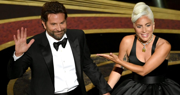Lady Gaga & Bradley Cooper: Oscar για το “Shallow” και #1 τραγούδι στην Ελλάδα (βίντεο)