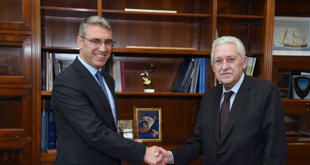 Συνάντηση του ΥΝΑΝΠ Φ. Κουβέλη με τον πρέσβη της Τουρκίας στην Ελλάδα