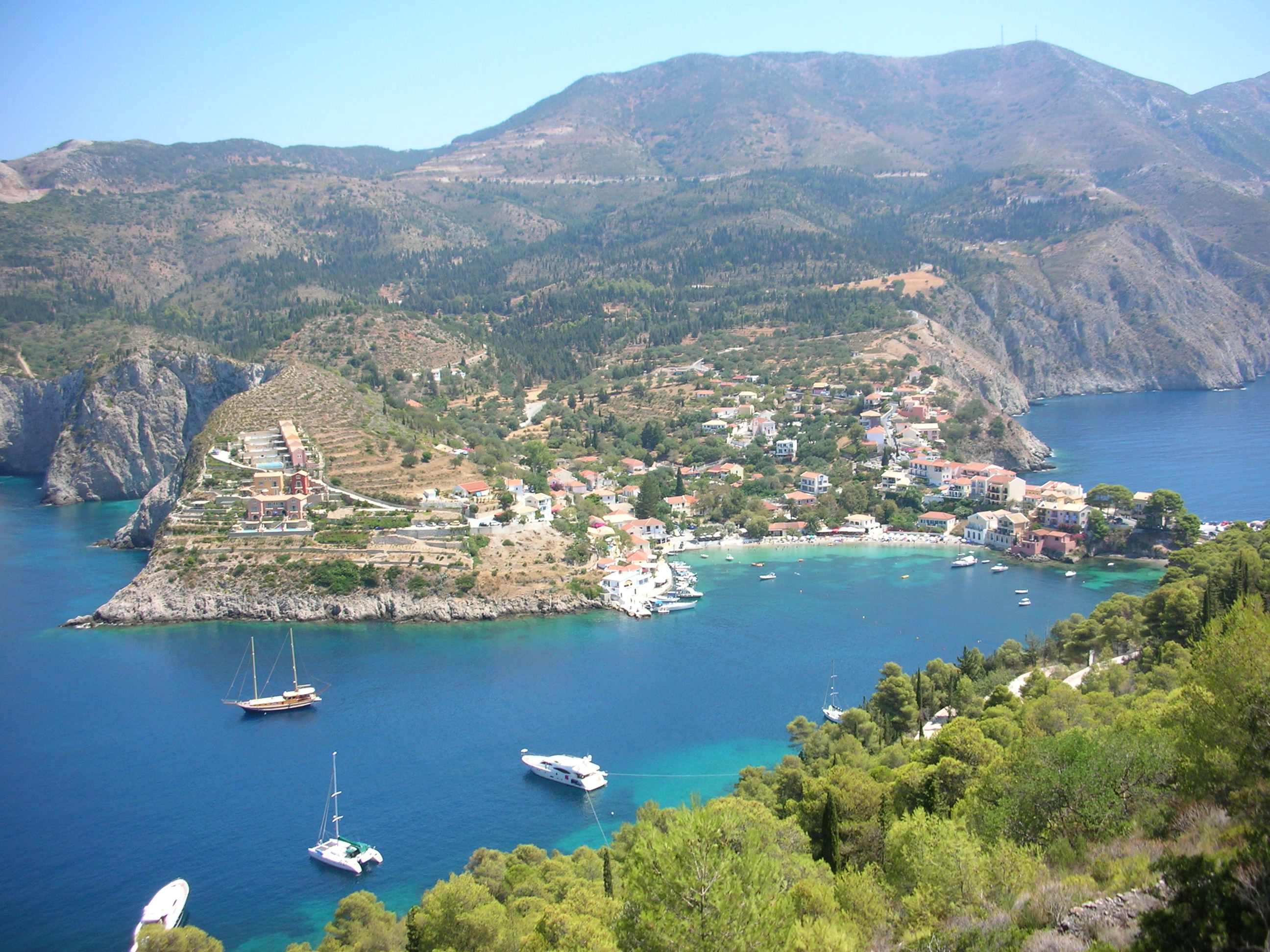 Έρευνα ΠΑΜΑΚ – Οι Έλληνες θέλουν τουρισμό αλλά υπό προϋποθέσεις