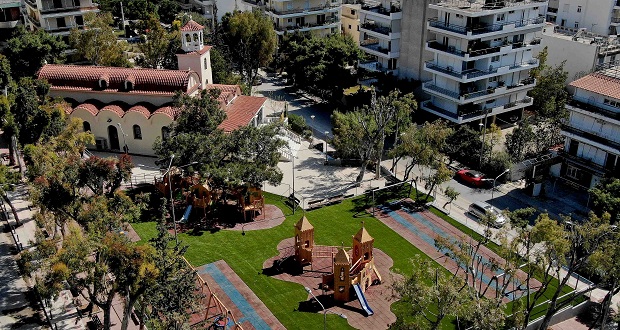 Δήμος Γλυφάδας: Ολοκληρώθηκε η ριζική ανακαίνιση στην πλατεία του Αγίου Παύλου