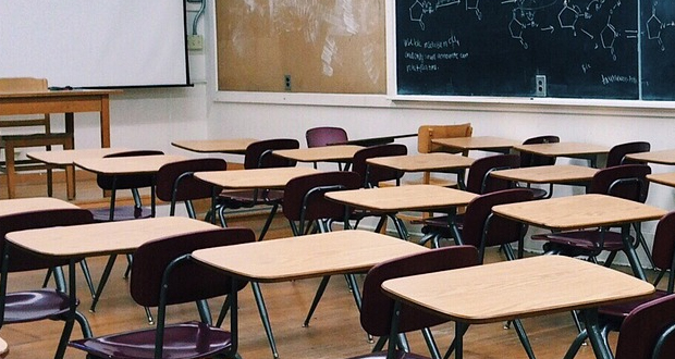 Κλείνουν τα μειονοτικά σχολεία γιατί δεν έχουν μαθητές