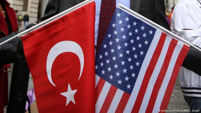 Π. Νεάρχου: Κρίση στις σχέσεις Άγκυρας – Ουάσινγκτον και οι ελληνο-τουρκικές σχέσεις