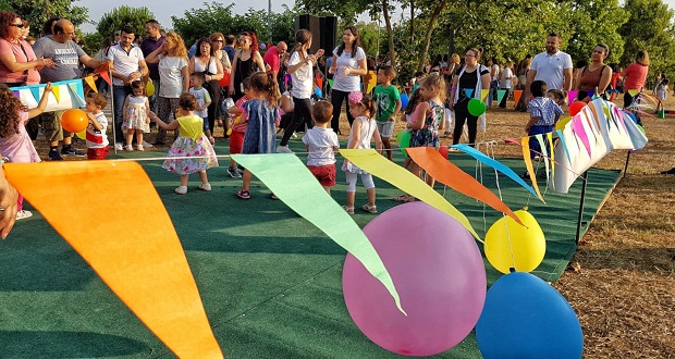 Η ελεύθερη έκφραση των παιδιών κυριάρχησε στο 13ο Φεστιβάλ Βρεφονηπιακών Σταθμών Δήμου Ιλίου