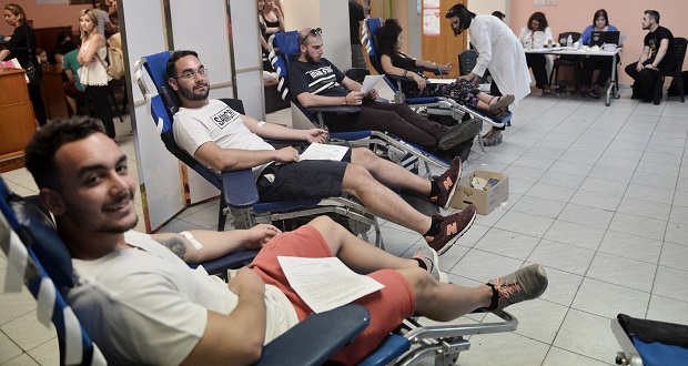 Με εκατοντάδες μονάδες αίματος ενισχύθηκε η Δημοτική Τράπεζα του Δήμου Νεάπολης-Συκεών