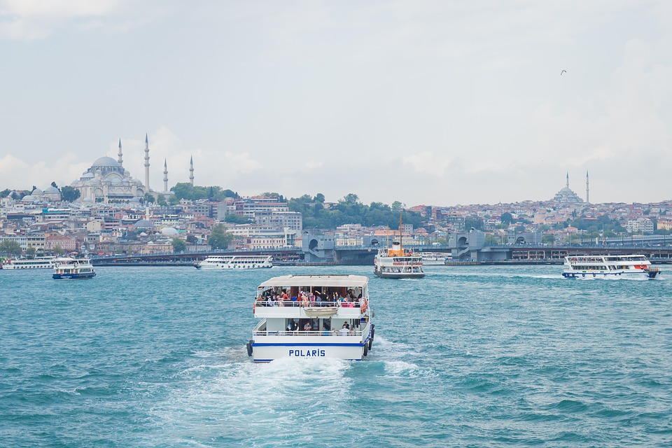 Κωνσταντινούπολη, όχι «Ιστανμπούλ»!