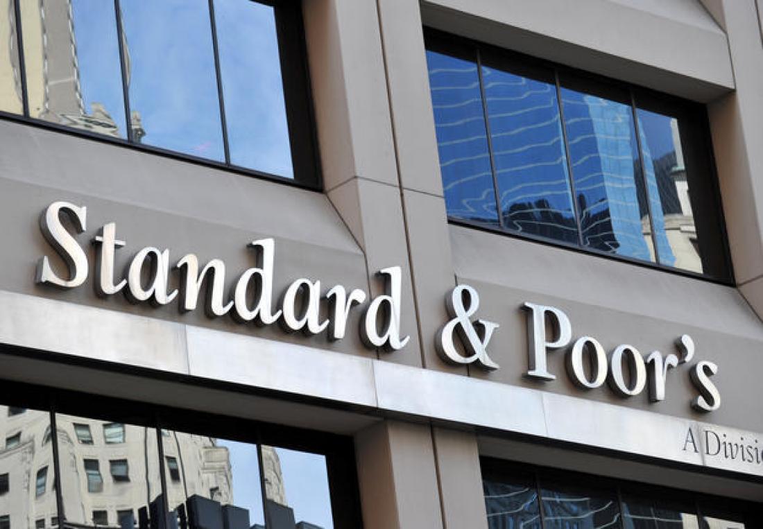 Standard & Poor’s: “Συρρίκνωση της ελληνικής οικονομίας κατά 9% το 2020”