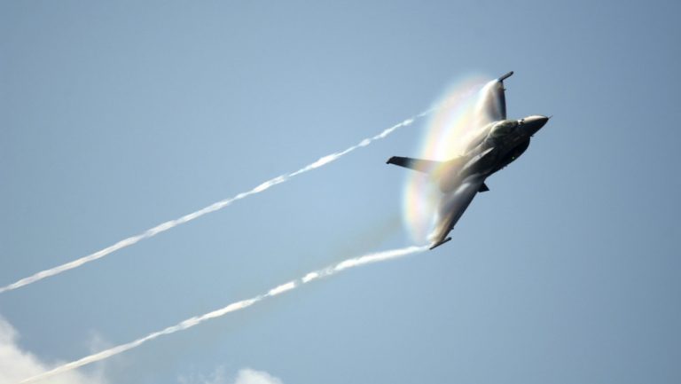 Έβρος: Πυρά πάνω από ελληνικό τζιπ! – F-16 στα 500 πόδια! – Αυξάνεται η τουρκική επιθετικότητα