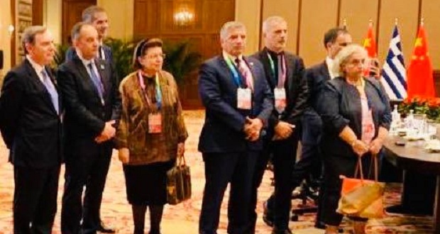 Στη συνάντηση της ελληνικής αποστολής υπό τον πρωθυπουργό κ. Κ. Μητσοτάκη με τον Πρόεδρο της Κίνας Σι Τζινπίνγκ στη Σαγκάη, ο Περιφερειάρχης Αττικής Γ. Πατούλης