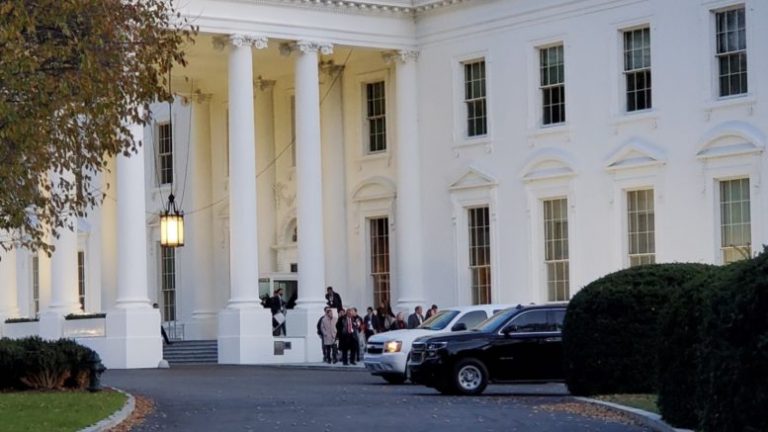 Ο Μητσοτάκης πάει στο Λευκό Οίκο: Επίσημη ανακοίνωση της αμερικανικής Προεδρίας