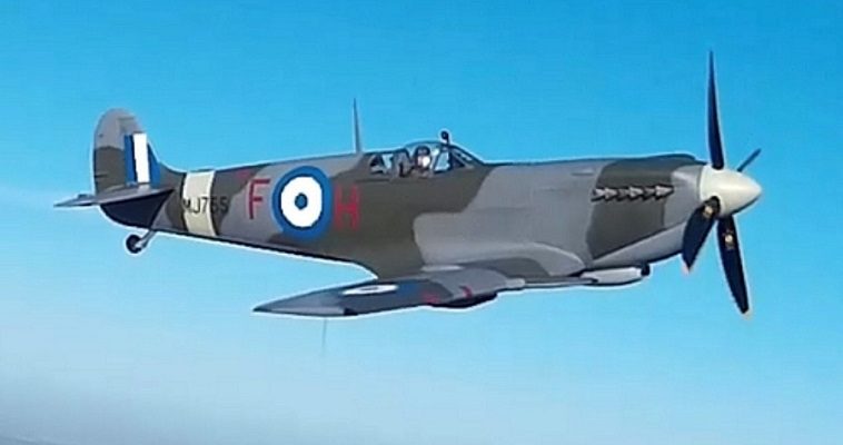 Πρώτη Δοκιμαστική Πτήση του Αεροσκάφους Supermarine Spitfire MJ755 της ΠΑ (video)