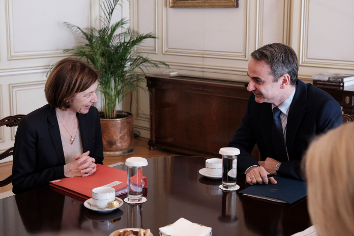 Συνάντηση του Πρωθυπουργού Κυριάκου Μητσοτάκη με την Υπουργό Άμυνας της Γαλλίας Florence Parly