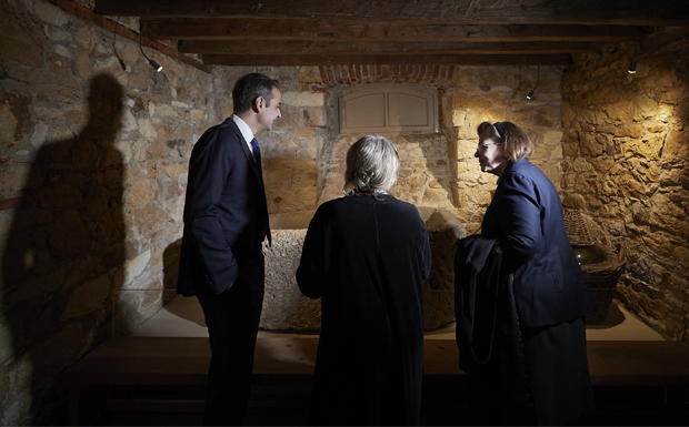 O Πρωθυπουργός Κυριάκος Μητσοτάκης στο Εθνολογικό Μουσείο Θράκης και στη Ροδόπη