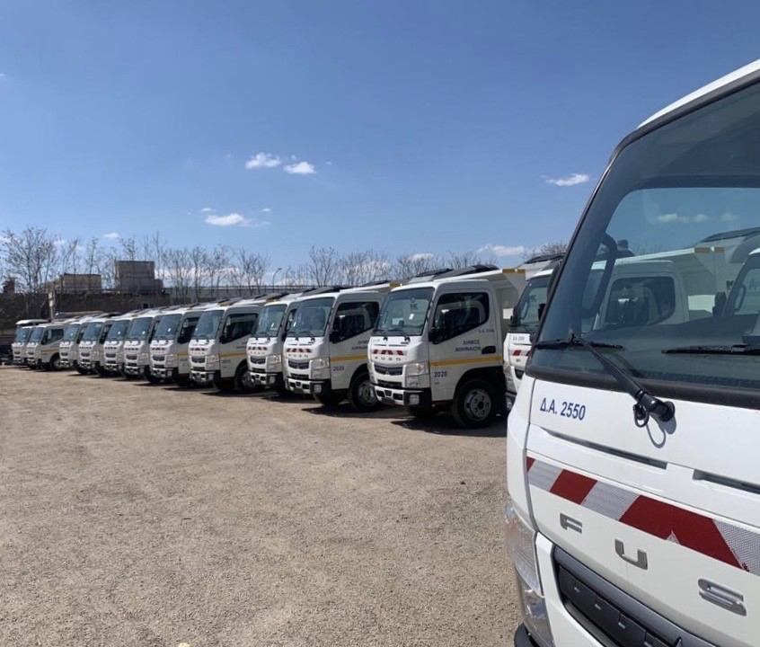35 ολοκαίνουργια πλυστικά οχήματα και 10 νέες υδροφόρες για καθαριότητα – απολύμανση στον Δήμο Αθηναίων (φωτο)
