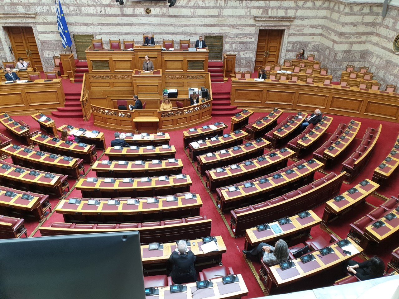 Covid-19: Mέτρα της Βουλής στις συνεδριάσεις