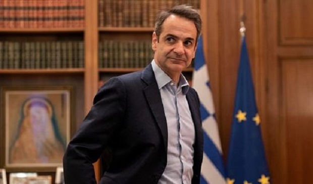 «Κόβει» τους μισούς υπουργούς ο Μητσοτάκης – Εκτός κυβέρνησης αρκετά πρωτοκλασάτα στελέχη