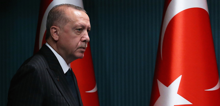 Η Τουρκία του Ερντογάν απομακρύνεται συνεχώς και σταθερά από τη Δύση