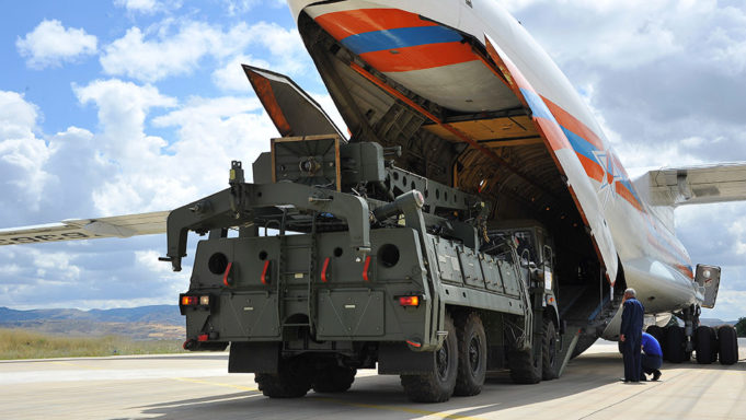 Στέιτ Ντιπάρτμεντ: Νέες κυρώσεις για οποιαδήποτε μελλοντική συναλλαγή της Τουρκίας με τη ρωσική αμυντική βιομηχανία