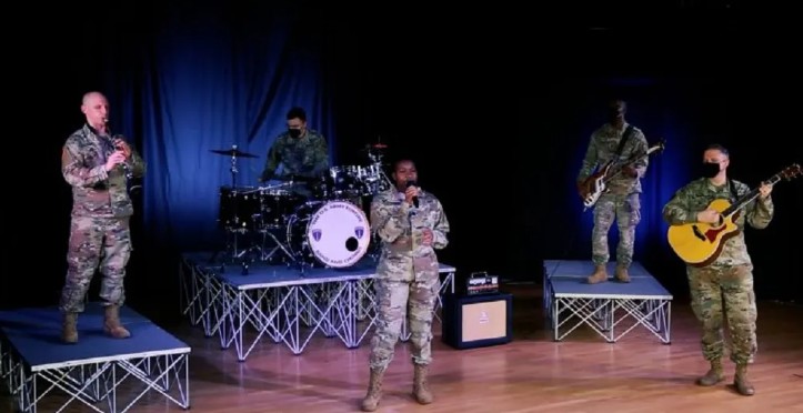 Εντυπωσιακό… Ο «Χορός του Ζαλόγγου» από μπάντα του αμερικανικού στρατού (video)