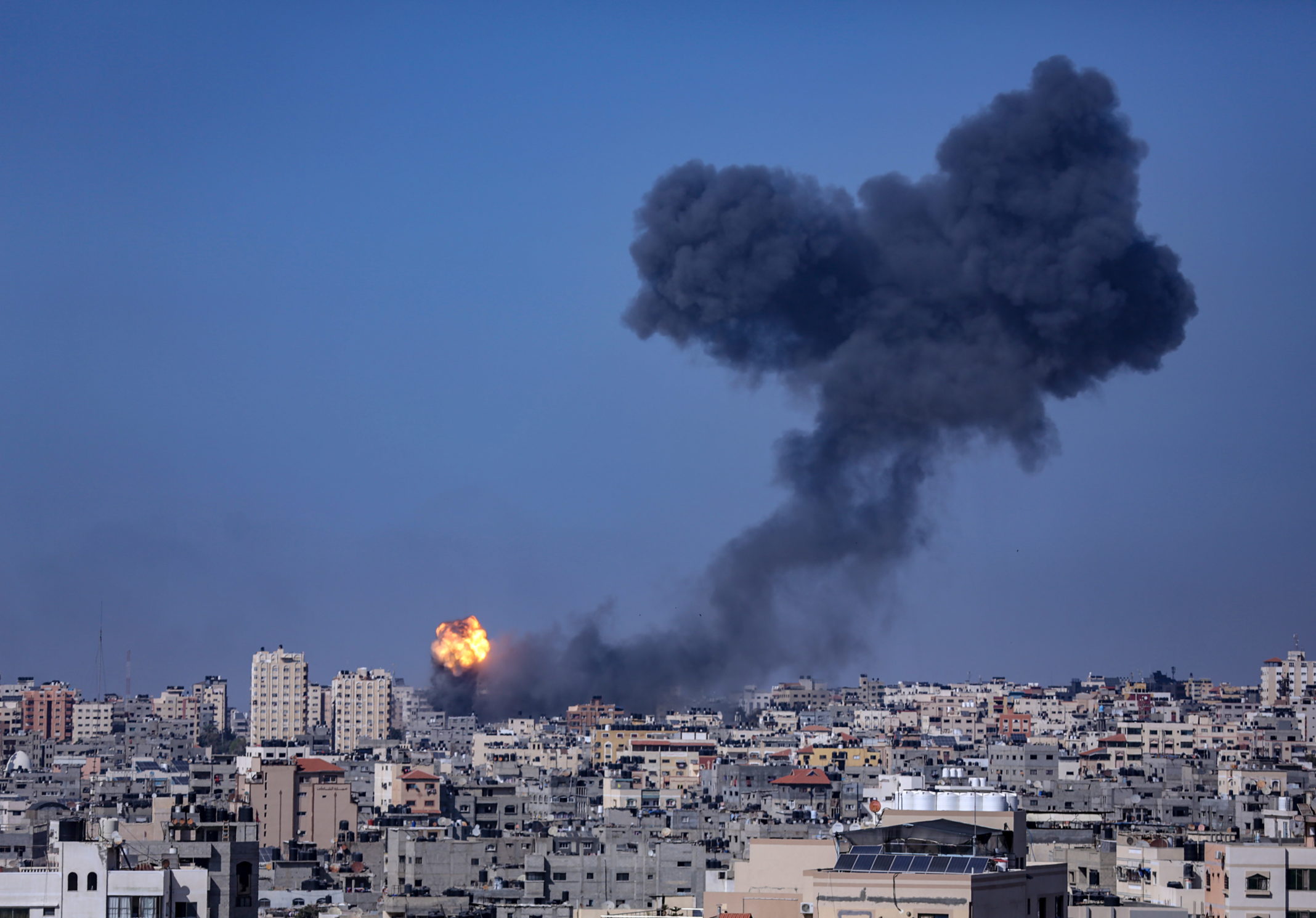 Νέα νύχτα τρόμου σε Γάζα και Ισραήλ