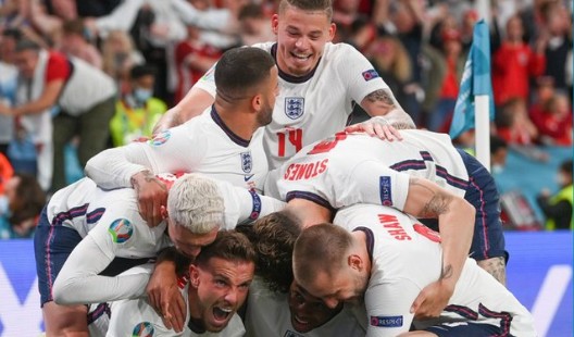 Η Αγγλία στον τελικό μετά από 55 χρόνια – Νίκησε 2-1 την Δανία