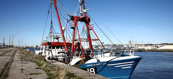 Η Γαλλία κατέσχεσε βρετανικό αλιευτικό – Βαθαίνει η διαμάχη για τα αλιευτικά δικαιώματα