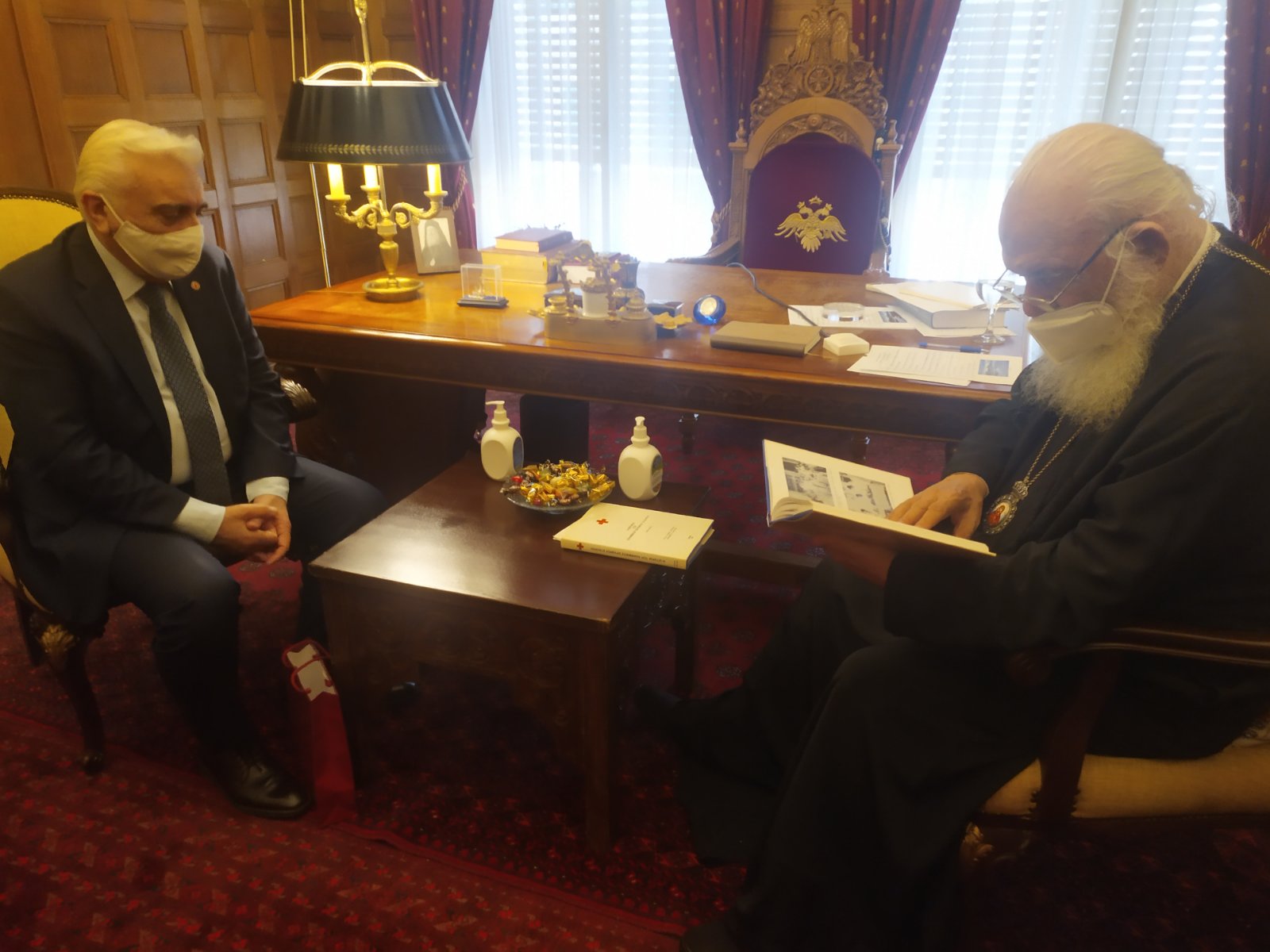 Συνάντηση Αρχιεπισκόπου Ιερώνυμου με τον Πρόεδρο του Ελληνικού Ερυθρού Σταυρού