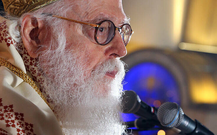 Αρχιεπίσκοπος Αλβανίας: «Ας ικετεύουμε το Άγιο Πνεύμα να γεμίζει την ζωή μας» (video)