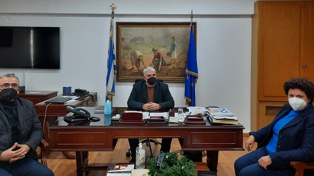 Συνάντηση ΥφΑΑΤ Σίμου Κεδίκογλου με την πρόεδρο του Πανελληνίου Κτηνιατρικού Συλλόγου