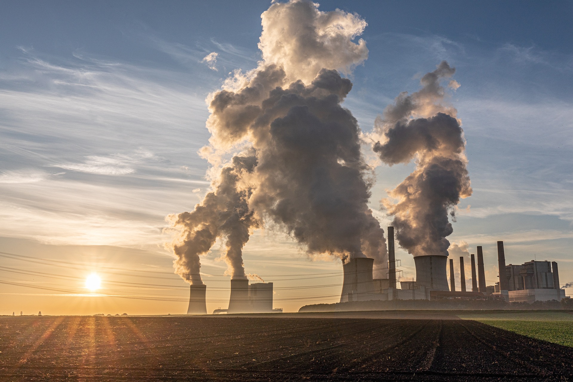 Νέο ρεκόρ κατέγραψαν εκπομπών CO2 που συνδέονται με την ενέργεια το 2022!