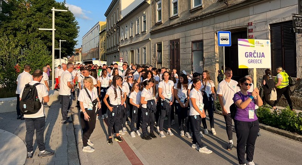 Ξεκίνησε στο Μάριμπορ το Ευρωπαϊκό Ολυμπιακό Φεστιβάλ Νέων – Γκάρτσιος και Ρακοπούλου Σημαιοφόροι για την Ελλάδα