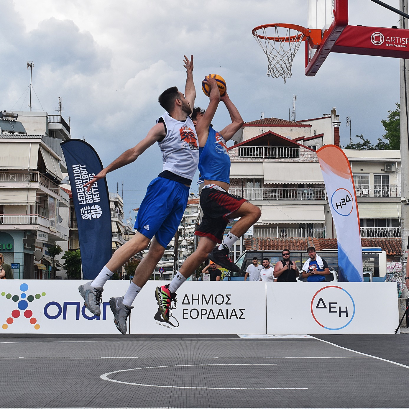 ΔΕΗ: Με εκατοντάδες συμμετοχές από όλη την Ελλάδα ολοκληρώθηκε το 3×3 ΔΕΗ Street Basketball