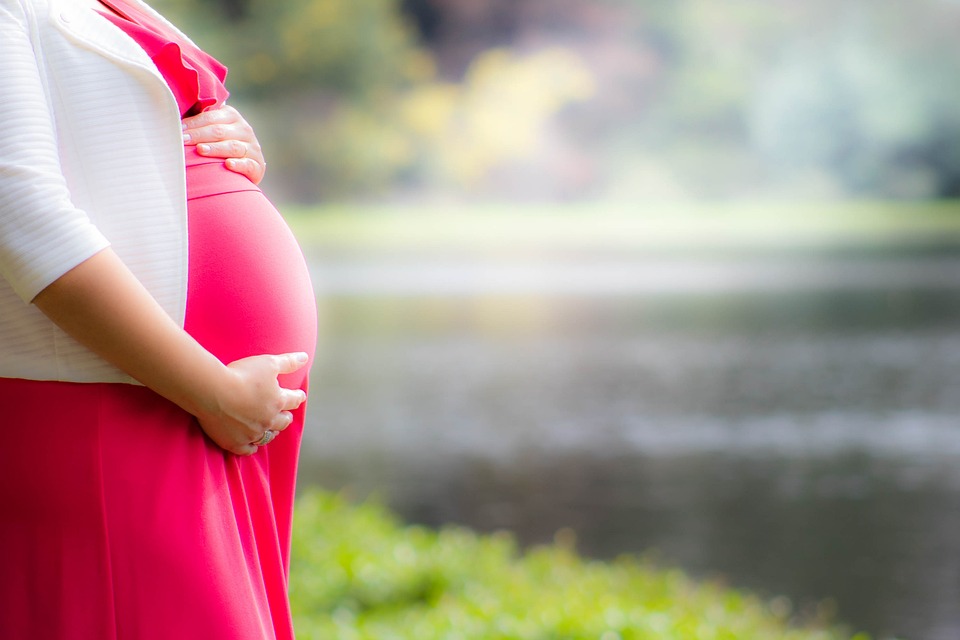 Τι πρέπει να προσέχουν οι έγκυοι στον καύσωνα