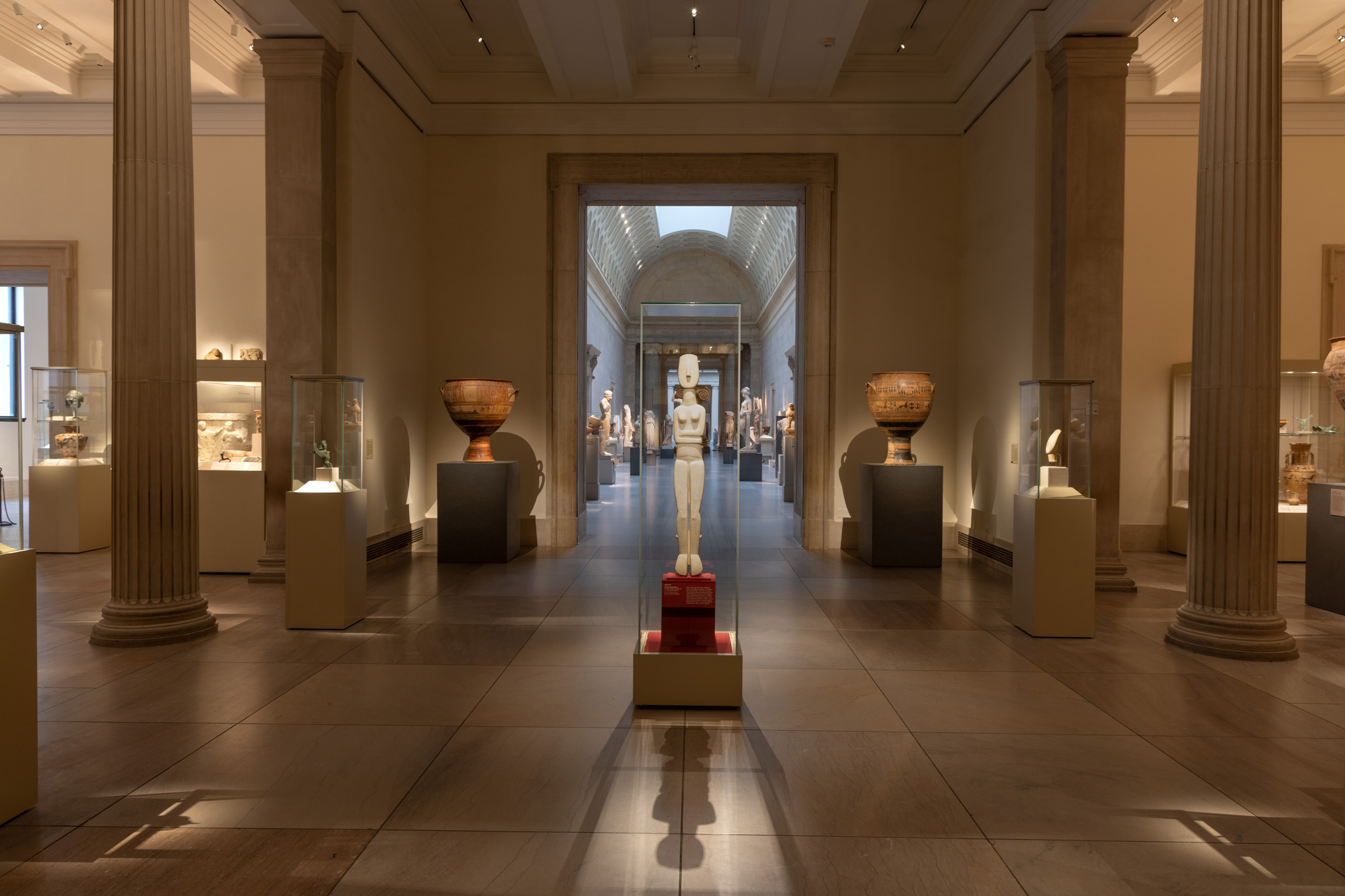 Μητροπολιτικό Μουσείο Τέχνης της Νέας Υόρκης (The Met): έκθεση των 161 πρωτοκυκλαδικών αρχαιοτήτων