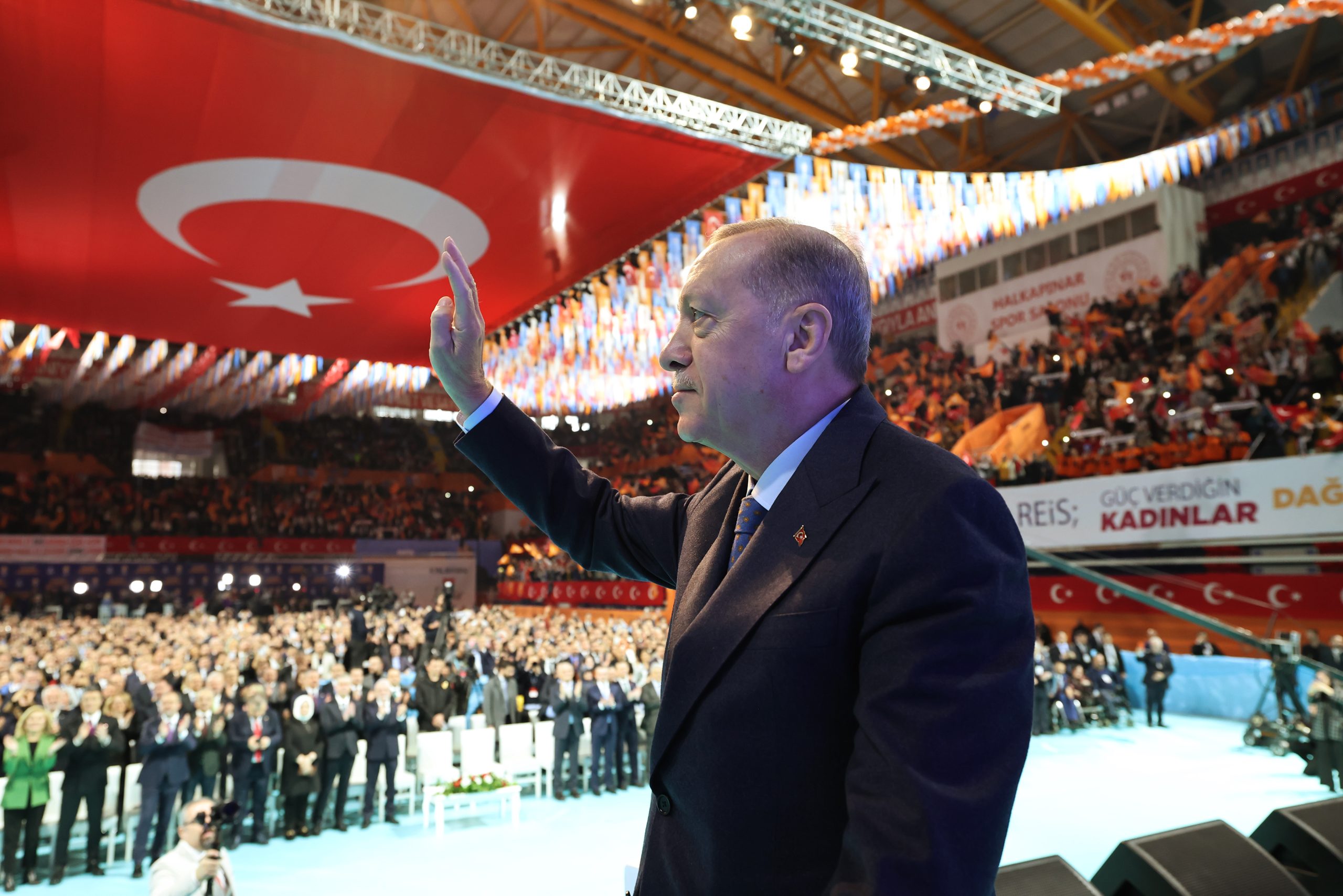 Όχι σε αμυντική στάση… απέναντι στη Τουρκία