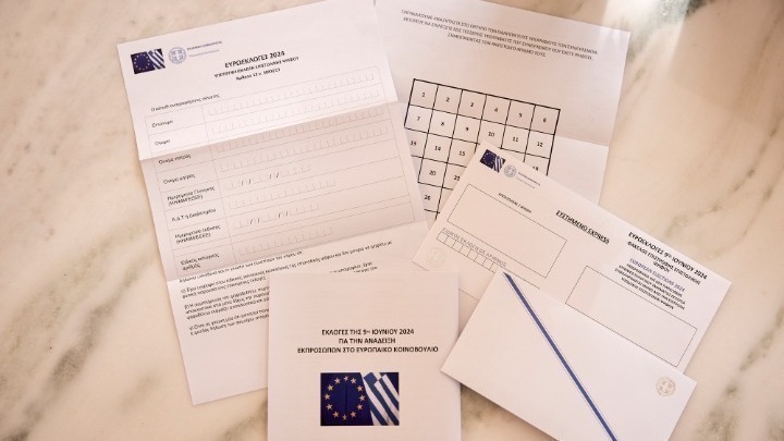 Ευρωεκλογές 2024: Πώς ψηφίζουμε μέσω της επιστολικής ψήφου – «Οδικός χάρτης» 15 ερωταπαντήσεων