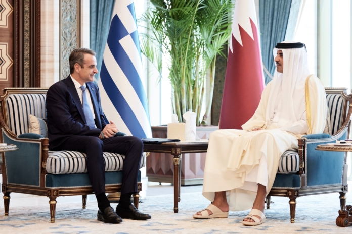 Την πρώτη του επίσημη επίσκεψη στην Ελλάδα πραγματοποιεί ο Εμίρης του Κατάρ – Η ατζέντα της συνάντησης με τον Πρωθυπουργό