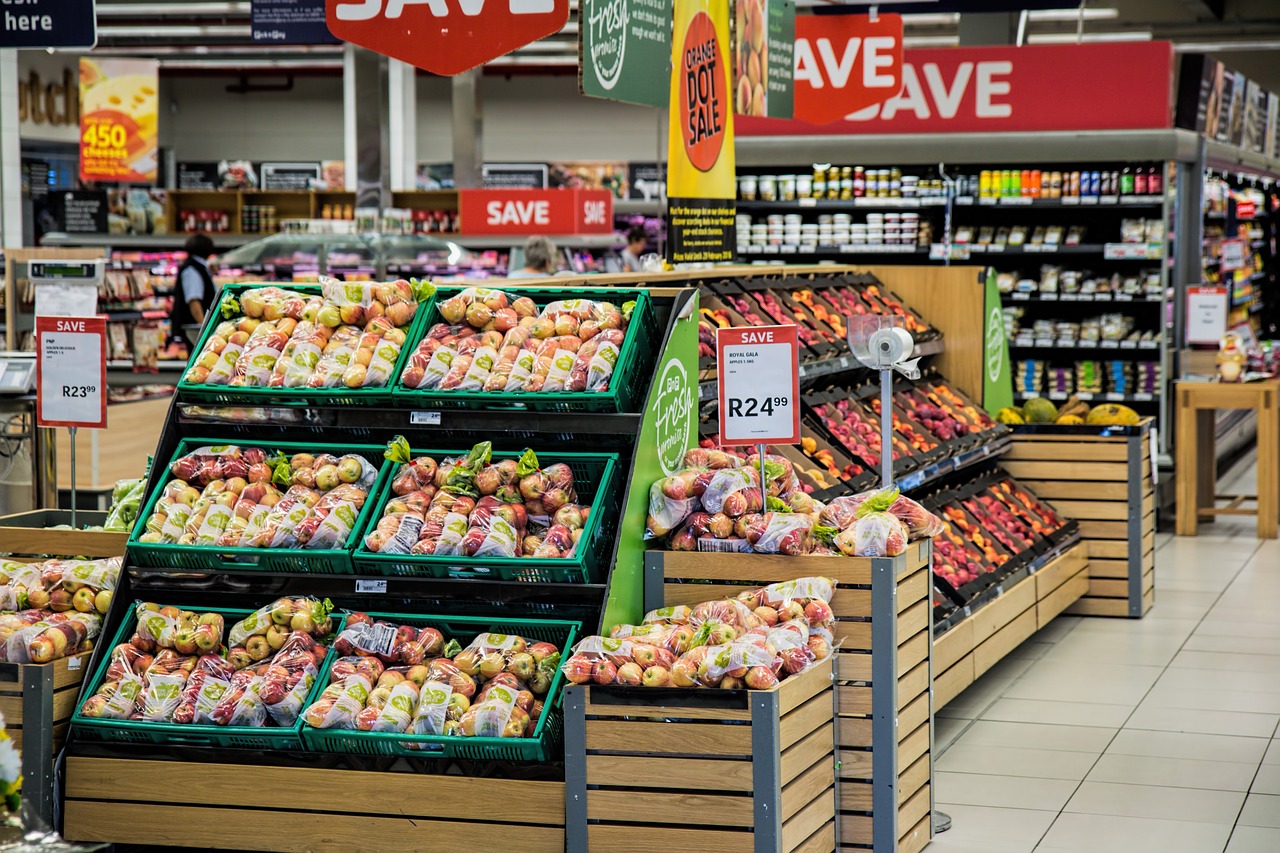 Σταθερές με εμφανή συγκράτηση οι τιμές των προϊόντων στα σουπερμάρκετ τον Απρίλιο 2024 λέει το ΙΕΛΚΑ