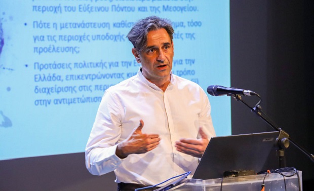 Γρ. Ζαρωτιάδης στο “Π”: Ένα βραβείο «Περικλής» θα συνέβαλλε στην ενίσχυση του ιστορικού κεφαλαίου της χώρας