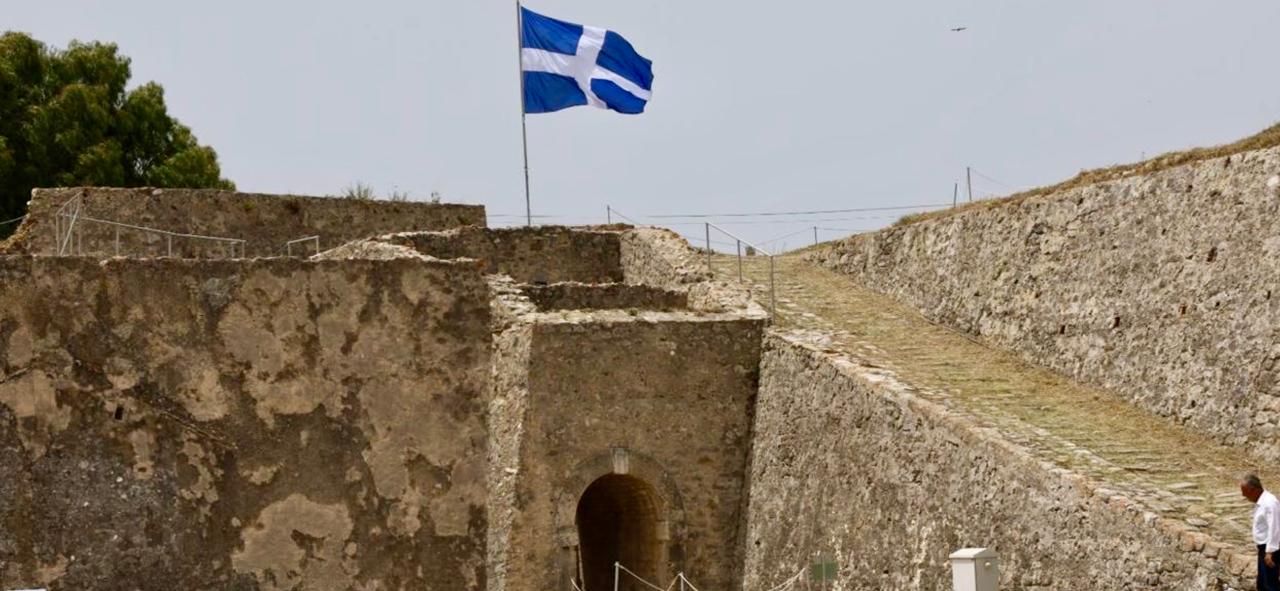 ΥΠΠΟ: Η απόδοση του κάστρου της Αγίας Μαύρας στην 160η επέτειο της ένωσης των Επτανήσων με την Ελλάδα