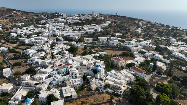 HAPPY TRAVELLER ΣΤΗ ΣΙΦΝΟ (Α’ Μέρος)